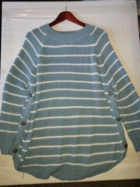 Striped Crewneck Button-Side Light Blue Sweater